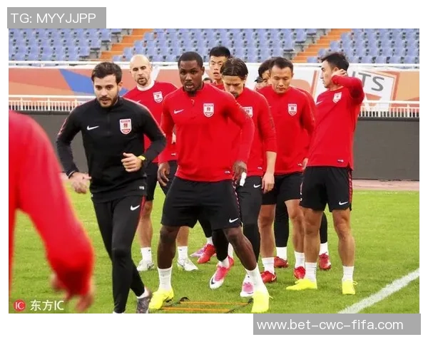 绿城足球引援策略分析与未来发展展望探讨