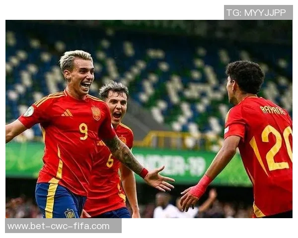 西班牙足球前锋的崛起与挑战解析及未来发展趋势展望